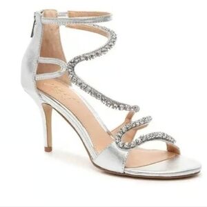 Badgley Mischka Collection Quest Jewel patent leather rhinestones heels 7.5